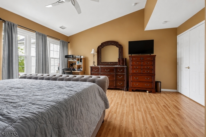 3 Letts Court Sayreville NJ 08872
