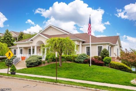 29 Ridgeview Lane Mount Arlington NJ 07856