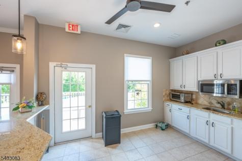 29 Ridgeview Lane Mount Arlington NJ 07856