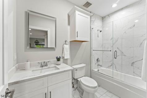 19 Riverbend Court New Providence NJ 07974
