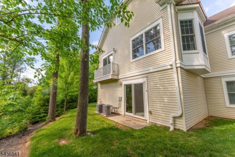 19 Riverbend Court New Providence NJ 07974