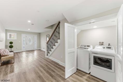 19 Riverbend Court New Providence NJ 07974