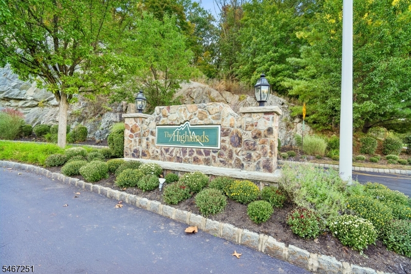 114 Mountainside Drive Pompton Lakes NJ 07442