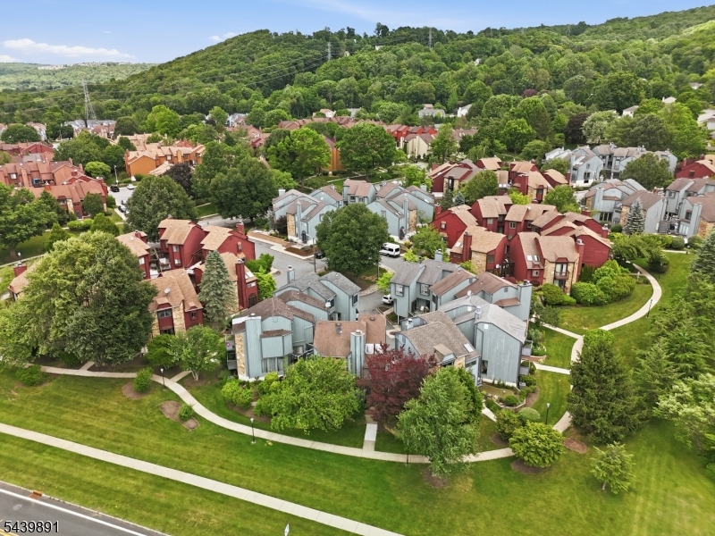 11 Trafalgar Court Washington NJ 07840