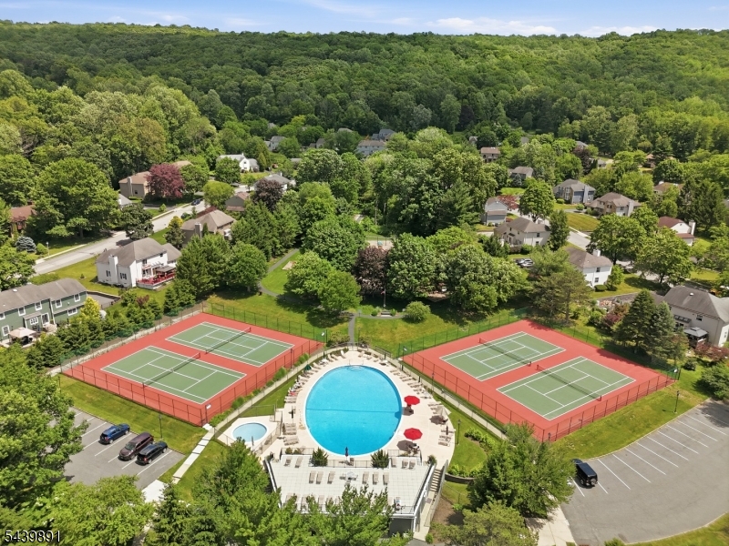 11 Trafalgar Court Washington NJ 07840