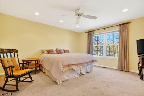 20 Conklin Court Roseland NJ 07068