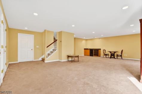 20 Conklin Court Roseland NJ 07068