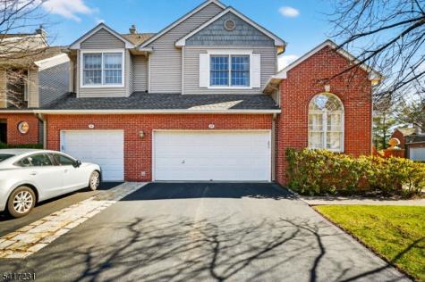 20 Conklin Court Roseland NJ 07068
