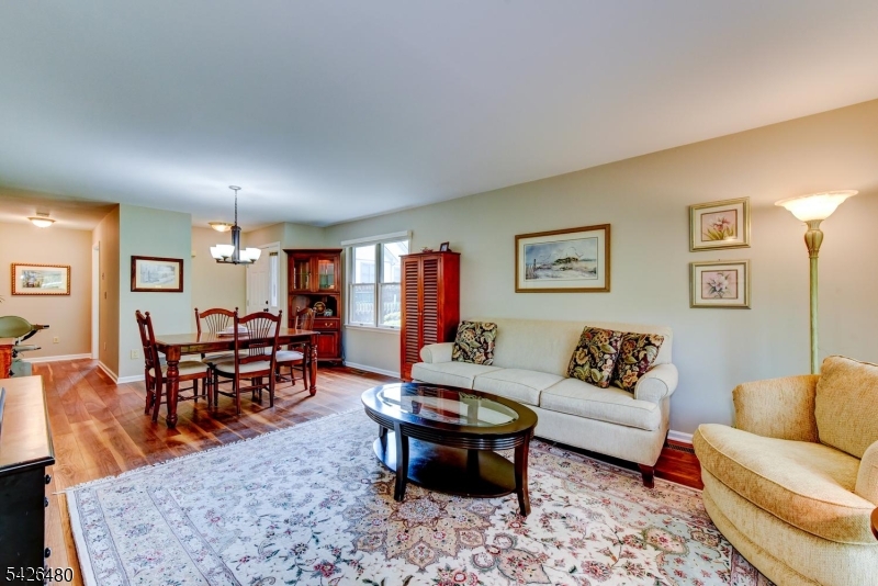11 Park Edge Berkeley Heights NJ 07922