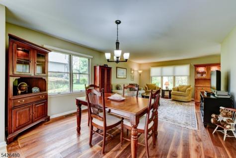 11 Park Edge Berkeley Heights NJ 07922