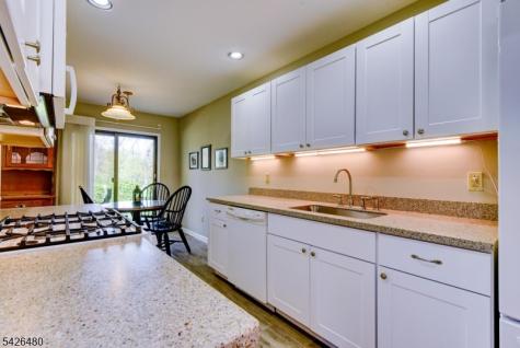 11 Park Edge Berkeley Heights NJ 07922