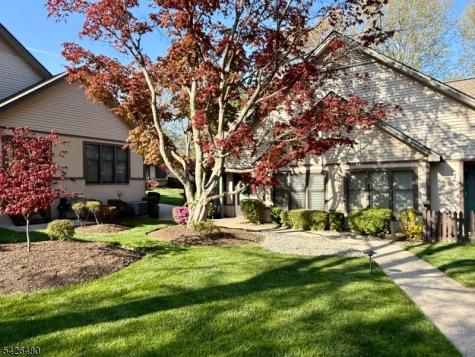 11 Park Edge Berkeley Heights NJ 07922