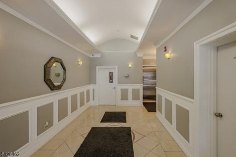 29 Freeman Street Newark NJ 07105
