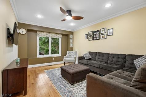62 Blackburne Terrace West Orange NJ 07052