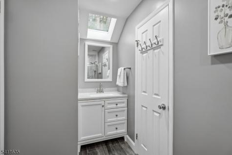 62 Blackburne Terrace West Orange NJ 07052