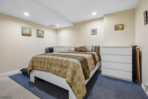 62 Blackburne Terrace West Orange NJ 07052