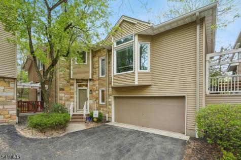 62 Blackburne Terrace West Orange NJ 07052