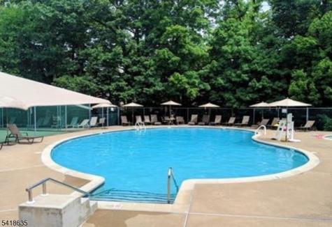 62 Blackburne Terrace West Orange NJ 07052