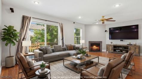 8 Ashley Court Franklin NJ 08873