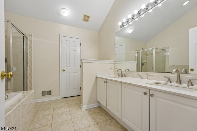 26 Mayflower Drive Bernards NJ 07920