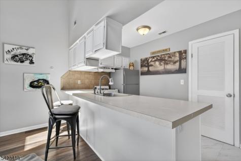 1 Red Lodge Dr. Unit 6 Vernon NJ 07462