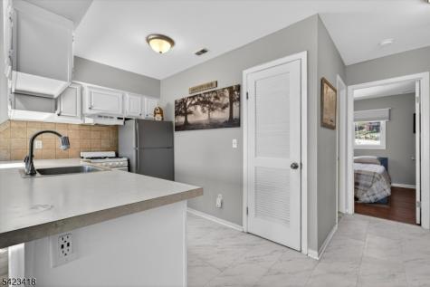 1 Red Lodge Dr. Unit 6 Vernon NJ 07462