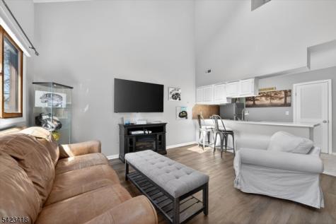 1 Red Lodge Dr. Unit 6 Vernon NJ 07462