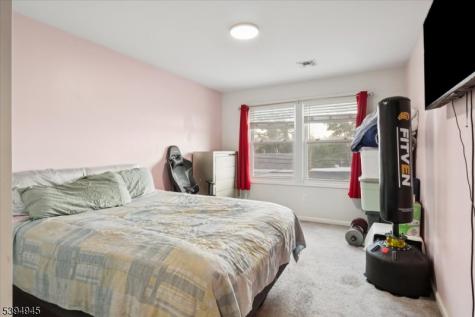 221 E 15th Street Paterson NJ 07524