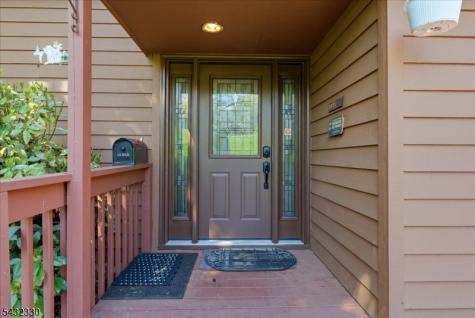 37 Giggleswick Way Edison NJ 08820
