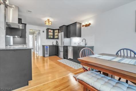 240 Riveredge Drive Chatham NJ 07928