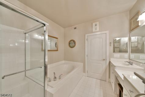 617 Heath Court Lambertville NJ 08530