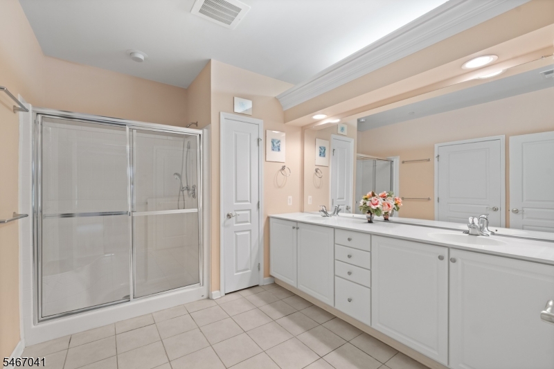 7210 Westover Way Franklin NJ 08873