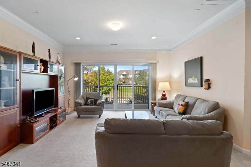 7210 Westover Way Franklin NJ 08873
