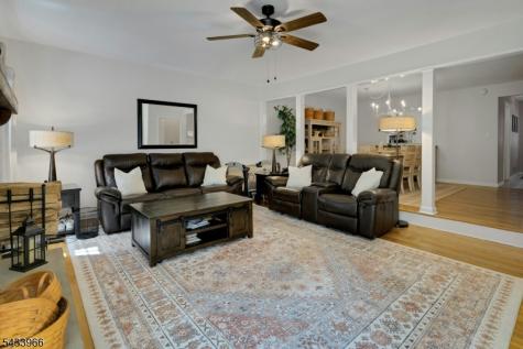 38 Essex Drive Mendham NJ 07945