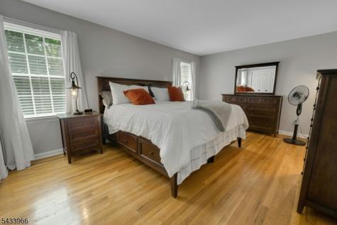38 Essex Drive Mendham NJ 07945