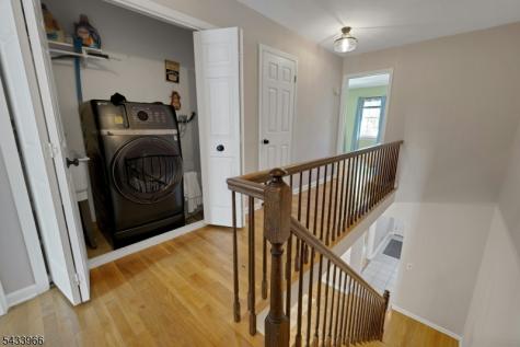 38 Essex Drive Mendham NJ 07945