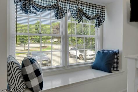 38 Essex Drive Mendham NJ 07945