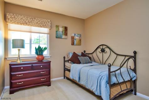 80 Ashley Court Bedminster NJ 07921