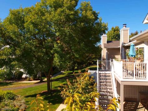 80 Ashley Court Bedminster NJ 07921