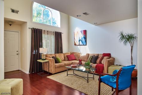 80 Ashley Court Bedminster NJ 07921