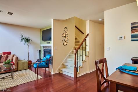 80 Ashley Court Bedminster NJ 07921