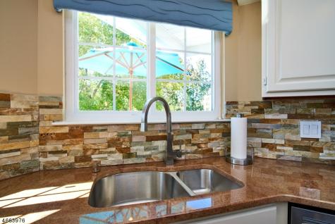 80 Ashley Court Bedminster NJ 07921