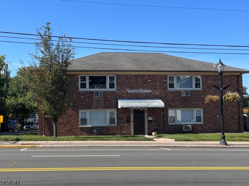 365 Bloomfield Avenue Verona NJ 07044