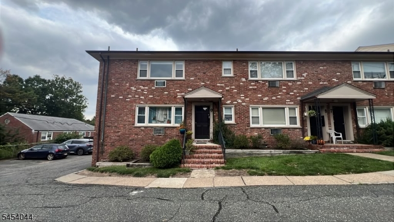 365 Bloomfield Avenue Verona NJ 07044