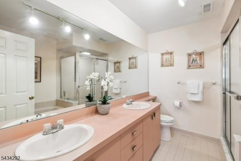 22 Woodcrest Drive Morris NJ 07960