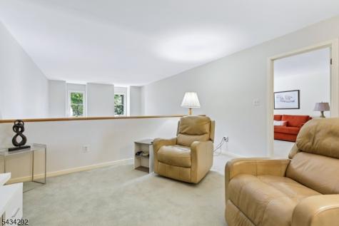 22 Woodcrest Drive Morris NJ 07960