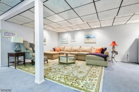 22 Woodcrest Drive Morris NJ 07960