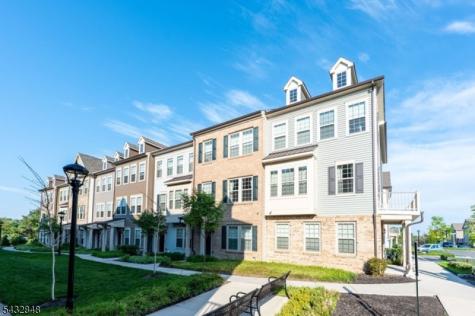 20 Gala Court Livingston NJ 07039