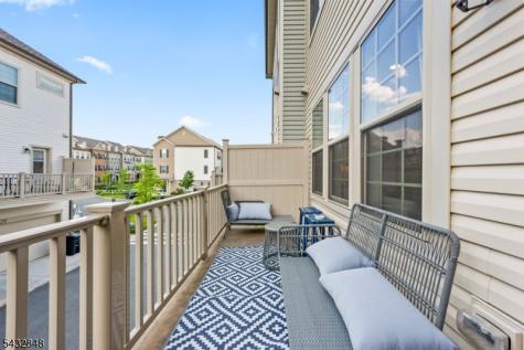 20 Gala Court Livingston NJ 07039