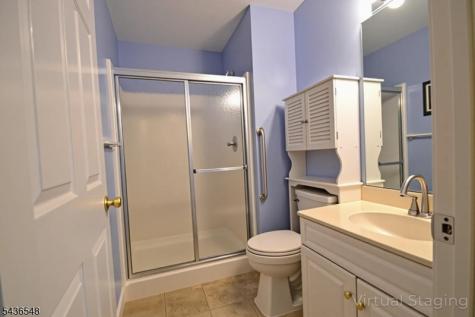 4 Chanda Court Clifton NJ 07012